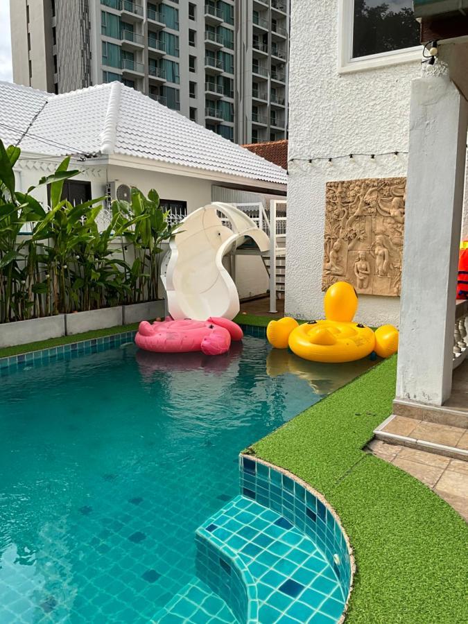 Naklua Pool Villa by Pattaya Sunny Rentals Bagian luar foto
