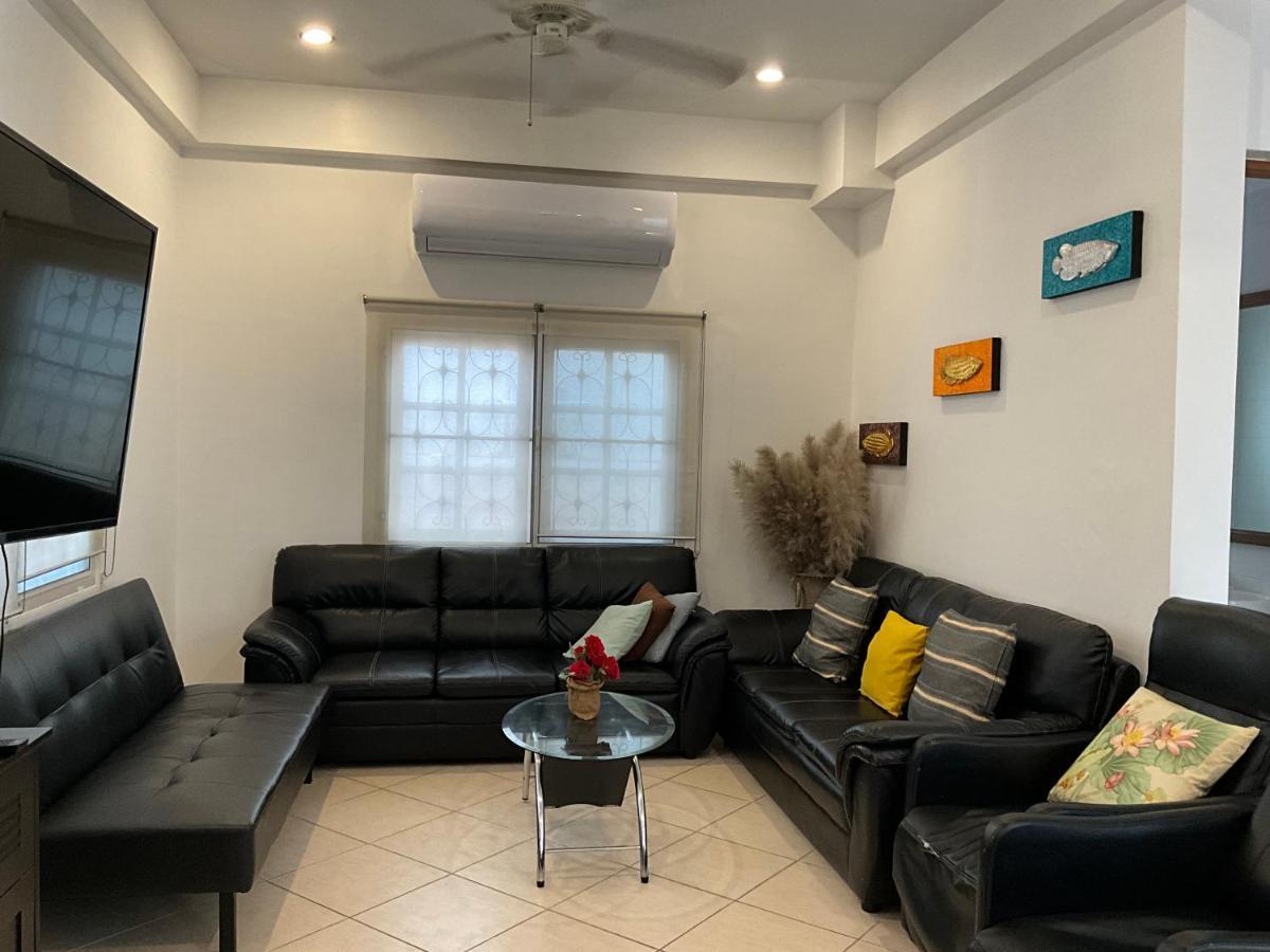 Naklua Pool Villa by Pattaya Sunny Rentals Bagian luar foto