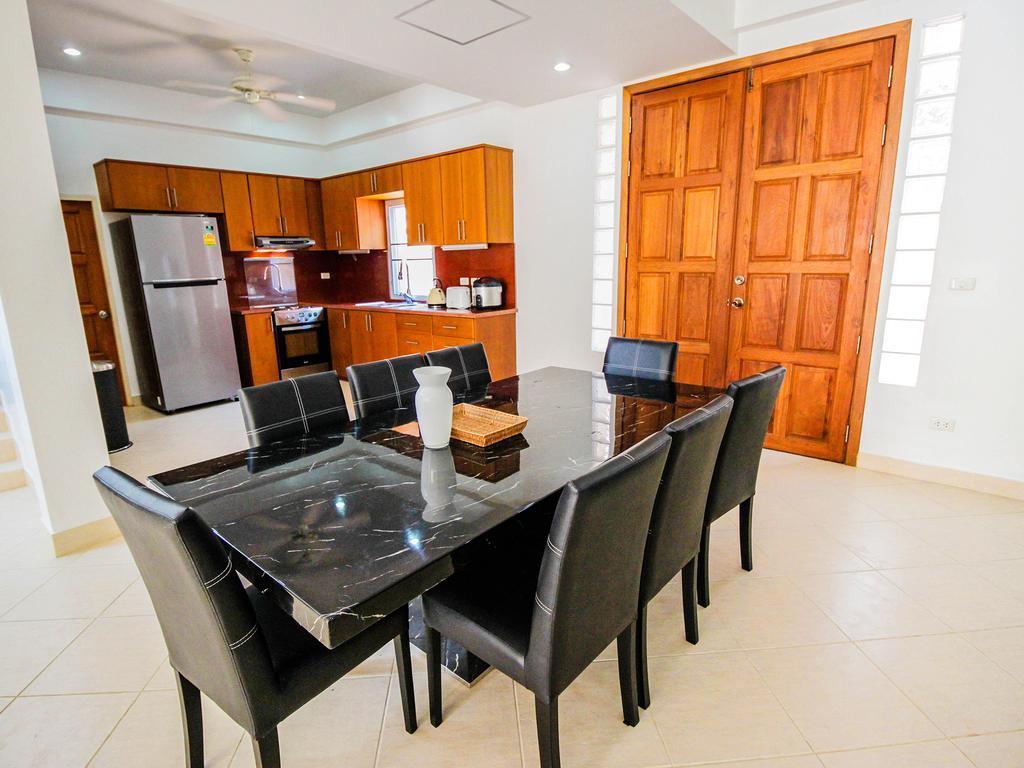 Naklua Pool Villa by Pattaya Sunny Rentals Bagian luar foto