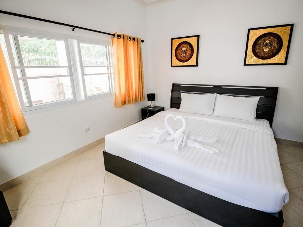 Naklua Pool Villa by Pattaya Sunny Rentals Bagian luar foto